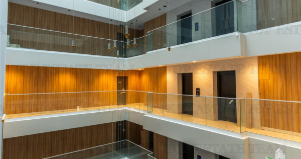 Apartament deosebit 3 camere vedere la lac