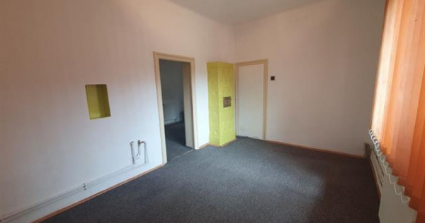 &Icirc;nchiriere Spatiu Birouri, Calea Eroilor - Targu Jiu