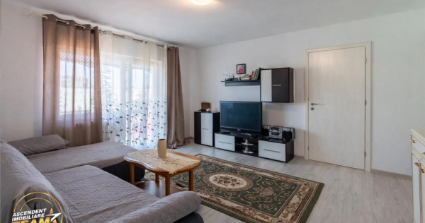 FILM! Apartament 2 camere,luminos,loc parcare,in centrul sta