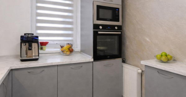 TUR 3D! Decomandat,mobilat,accesorizat, balcon,spatii depozi