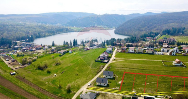 Teren cu autorizatie de vanzare in Gilau! 800 MP.