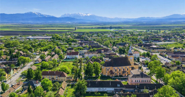 Clasa A, rezidential servicii investitional, 2.240 mp tere