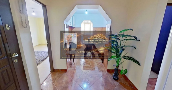 Apartament 2 camere | Decomandat | Zonă centrală | Vis-...