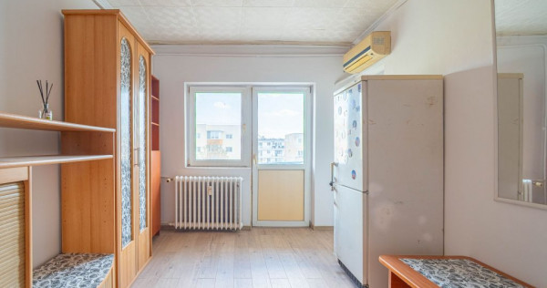 Apartament 1 cameră, Zonă Confecții - Arad
