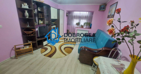 STRADA BABADAG - 2 CAMERE DECOMANDAT, 52 MP, ETAJ 2 ,CENTRAL