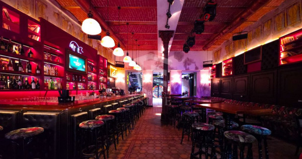 Business de v&acirc;nzare &ndash; Club / Pub premium &icirc;n Centrul V...