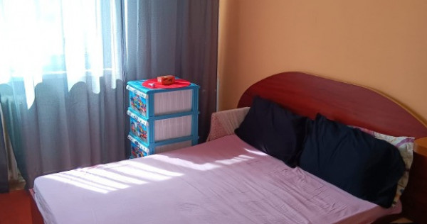 Apartament 3 camere decomandat,2bai,balcon 7m lungime. Romanului