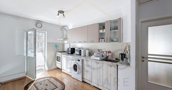 2 camere decomandate, balcon, zona UMF - Zorilor - Gh.Dima