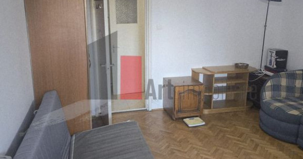 Garsoniera Costin Georgian