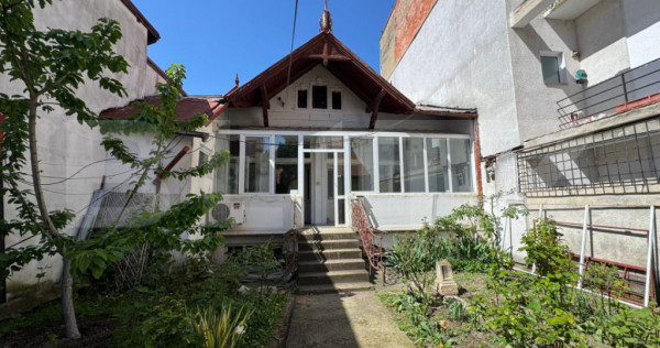 Casa in cetrul orasului pentru muncitori, zona Memorandumulu