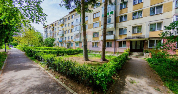 Apartanent 3 CAMERE LA PRET DE 2 camere Ioan Slavici