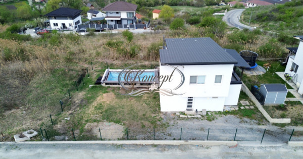 Casa individuala in Dezmir cu panorama spre aeroport