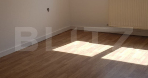 Apartament cu 3 camere, 59 mp, etajul 1, parcare cu CF, zona