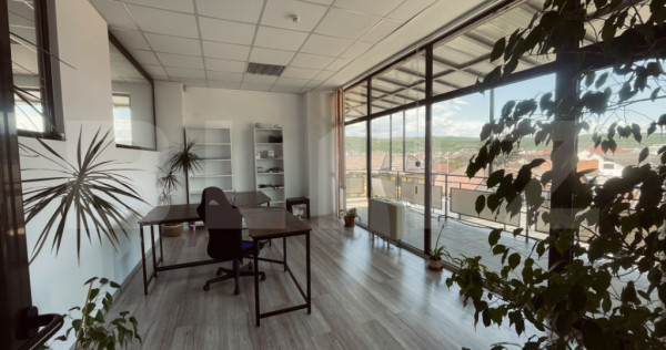 Spațiu birouri, 270 mp, parcari, terasa