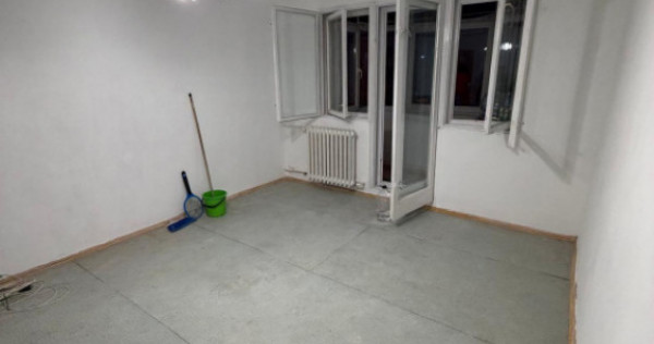 Apartament 2 camere, 43 mp , zona Craiovita Noua