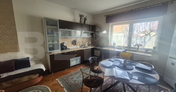 Casa 4 dormitoare, 220 mp, teren 500 mp, zona Titulescu
