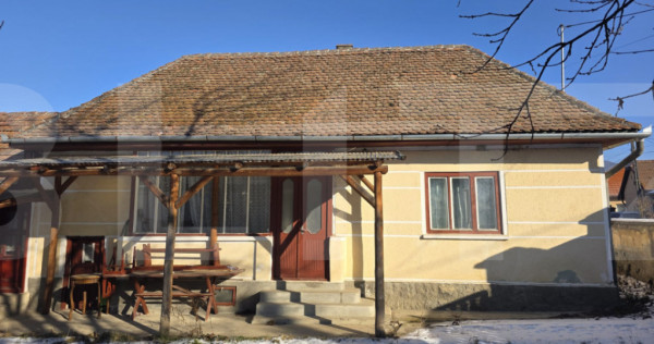 Casa de caramida, 2 camere, 70 mp, in Bodoc