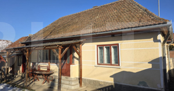 Casa de caramida, 2 camere, 70 mp, in Bodoc
