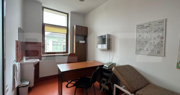 Corp de casa cu destinatie medicala, 55 mp, zona Centrala Sa