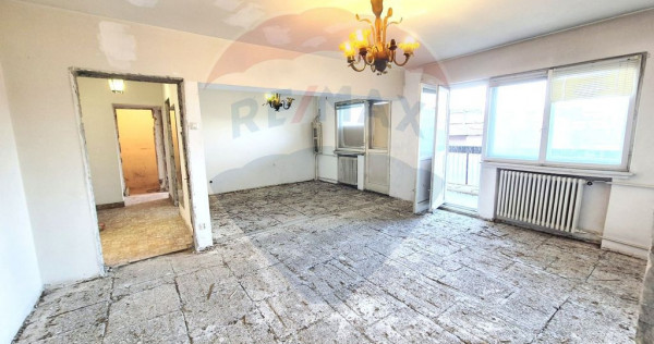 Apartament 4 camere de v&acirc;nzare | Zona P-ta Unirii Consti...
