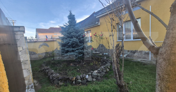 Casa 5 camere + Anexa, 225 mp, teren 364 mp, zona 14 Mai