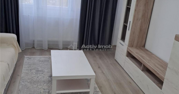 3 camere, Sebastian, Totul Nou
