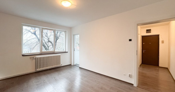 Apartament 3 camere Piata Sudului - pozitie excelenta