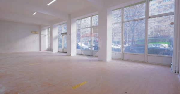 Spațiu comercial de 212mp de &icirc;nchiriat &icirc;n zona Pantelimon
