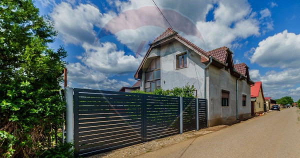 Casa Italiană Zadareni/1600 mp teren pe colț cu potenț...
