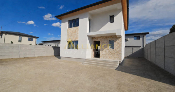 Vila individuala- 4 camere -3 bai - pod - beci