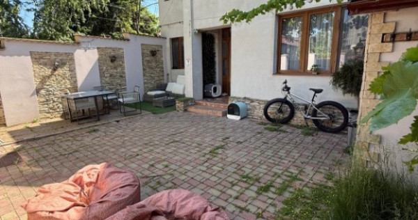 Casa/vila cocheta in Baneasa str. D.Gherea parcare in curte Comision 0