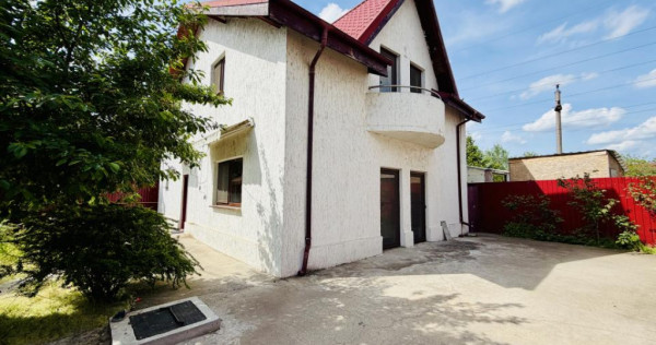 Casa cochetă la 2 minute de București &icirc;n Roșu, Chiajna,