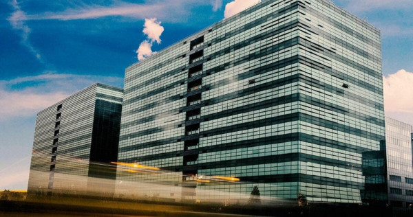 Spatiu comercial I Hyperion Towers