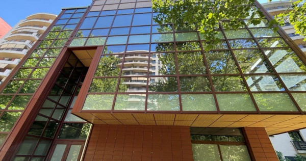 Stefen cel Mare l Spatiu comercial l 1450 mp