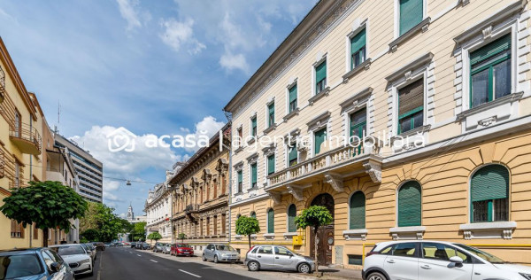 Apartament 98 mp pe bulevardul Decebal, fatada renovata C...