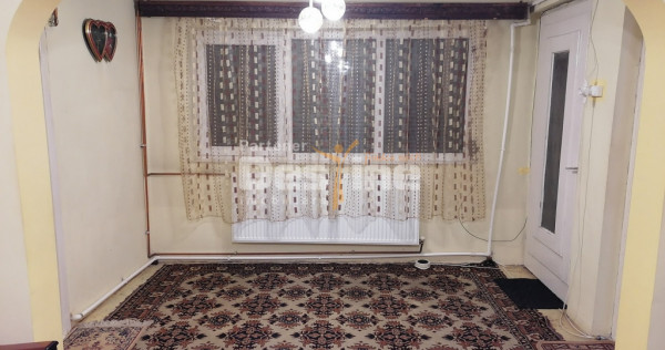 VANZARE CASA, SECTOR 1