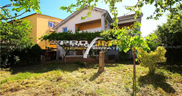 Vila exclusivista P 1E in Mamaia Nord la 500m de Alezzi Beac