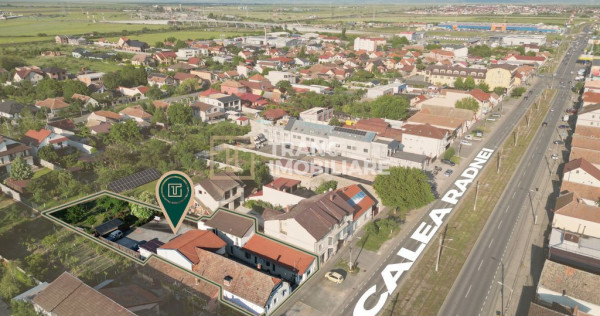 Casă generoasă cu 11 camere + spațiu comercial inclus ...
