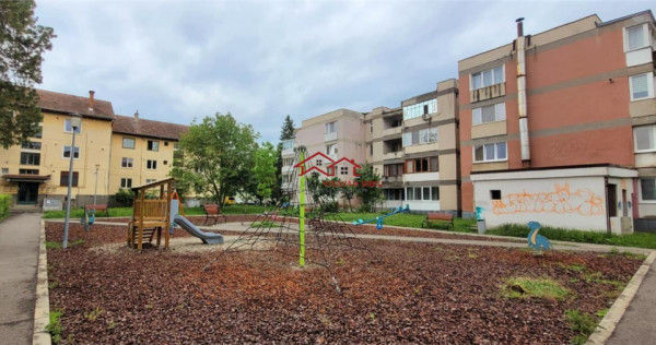 Apartament, zona vile Strand I, Sibiu, comision 0