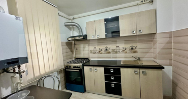 Apartament 3 camere, 67 mp, zona Teilor