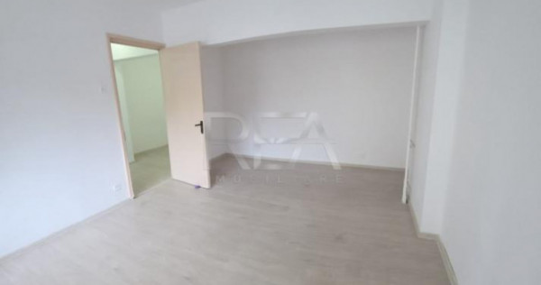 Garsoniera-Decomandata-32,3 MP- Bloc Stradal- Bulevardul Bra