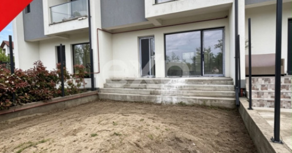 Casa de vanzare - triplex I Trivale Smeura