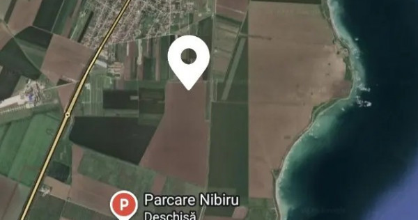 Teren pe partea cu Marea in apropiere de Nibiru 7000mp