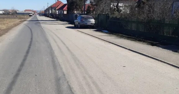 Teren intravilan construibil utilitati asfalt Lunca Calnicului 4650mp