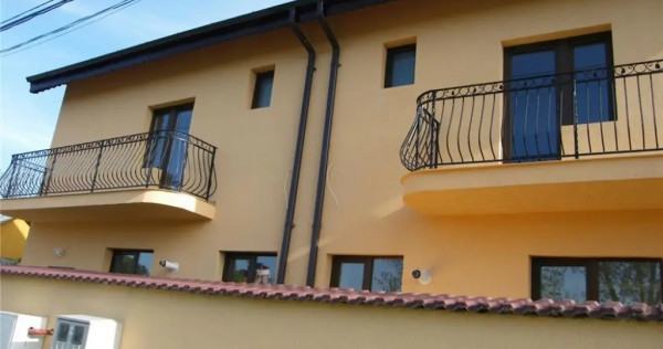 Otopeni, proprietar, vand două vile in duplex