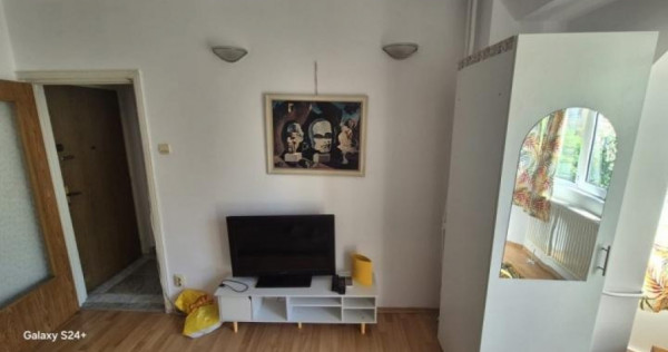 Timpuri noi tineretului sincai etaj 4