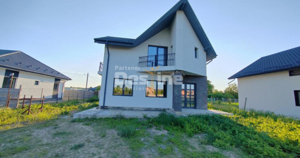 COMISION 0% Casă individuală 3 camere 2 bai 500mp teren Lu