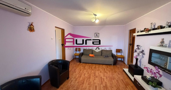 Apartament 3 camere zona Str.Eternitatii