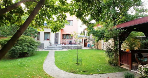 Casa- Vila - Prelungirea Ghencea-Bucuresti- 450000E- 660MP T
