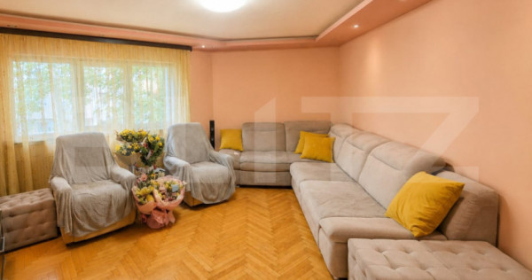 Apartament 3 camere, 70 mp, zona Soarelui
